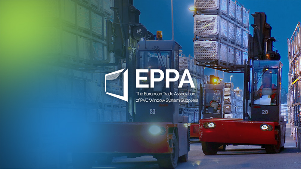 Das Bild zeigt das Logo von EPPA (The European Trade Association of PVS Window System Supplies" sowie ein Lagerplatz zur Success Story "Network Design Verbundlogistik"